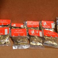 Fermagli per chiusure scrigno.