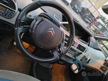 Citroen C4 Picasso 2000cc 136 CV Exclusive