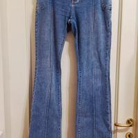 jeans a vita bassa a zampa (terranova)