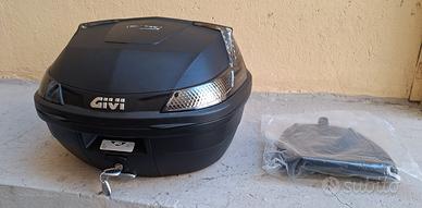 bauletto Givi Blade tech 47 + piastra