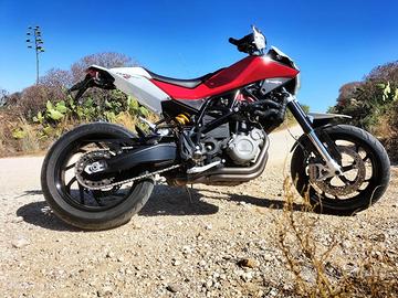 Husqvarna Nuda 900 R