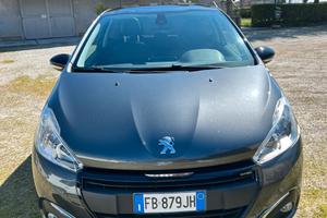 Peugeot 208 GT Line