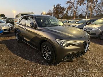 Alfa Romeo Stelvio 2.2 Turbodiesel 210 CV AT8 Q4 B