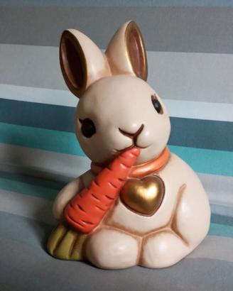 Coniglio Billy Thun con carota da collezione