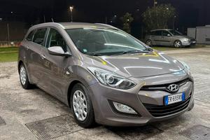 Hyundai i30   2013  diesel