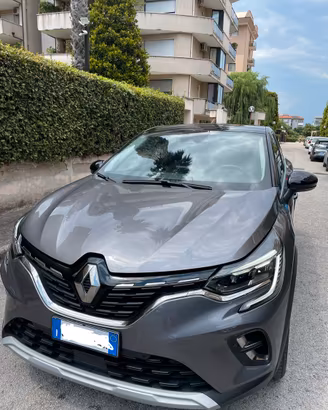 Renault Captur Techno Fast Track GPL