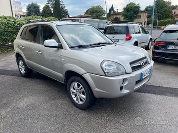 Hyundai Tucson 2.0 CVVT 16V BlueDrive GPL Dynamic