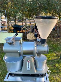 Macinacaffè e grattugia vintage funzionante