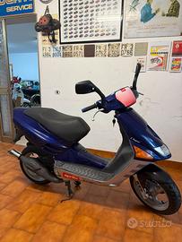 Aprilia SR 50 replica Perugini 1995