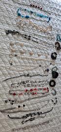Collane e bracciali bijoux