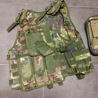 Attrezzatura replica gioco softair