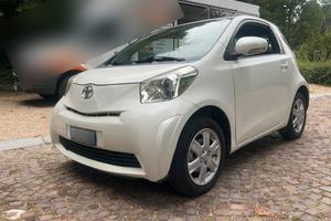 Toyota iQ 1.0 Sol