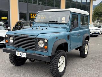 Land Rover Defender 90 turbodiesel Hard-top