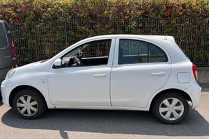 Nissan micra 1.2 gas/ benzina