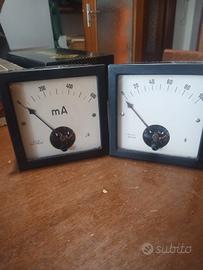 Set. 05 di n. 2 strumenti di misurazione a quadro