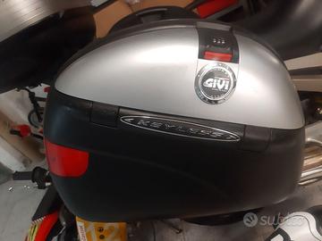 Coppia valigie Givi keyless