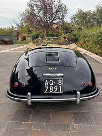 Porsche Speedster replica con targa nera "storica"