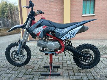 Pit bike cross