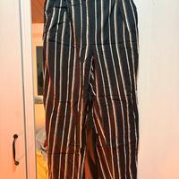 Pantaloni H&M a righe bianche e nere – vita alta