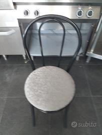sedia imbottita classica