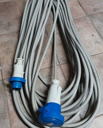 Cavo elettrico antifiamma  3 x 4 mm2 lg. 30 metri