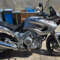 yamaha tdm 850 del 2000 inscritta FMI