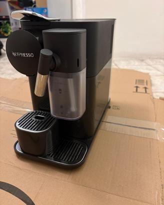 Nespresso Lattissima One De'Longhi