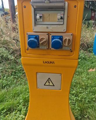 Colonnina elettricità per camping/darsena, 4 prese