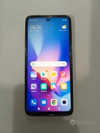 Smartphone Xiaomi Redmi Note 9 Pro (con cover)