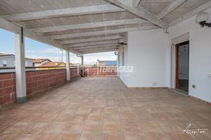 ATTICO CON SOPPALCO E DUE GARAGE - ROVIGO