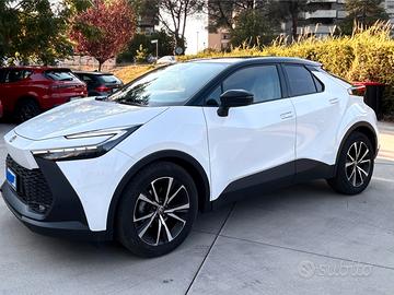 Toyota C-HR 1.8 Hev 140 cv 2024 Full hibryd
