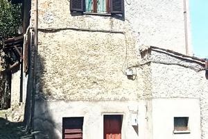 Anticoli Corrado casa indipendente