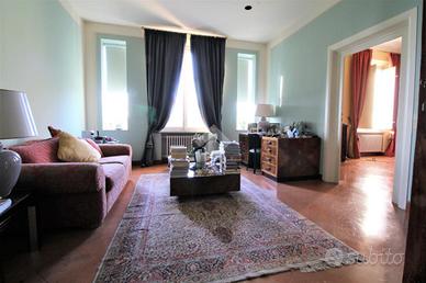 VILLA SINGOLA A CARPI