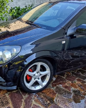 Opel Astra GTC 1.6 turbo GPL