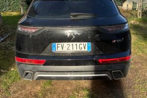 Autovettura DS 7 crossback