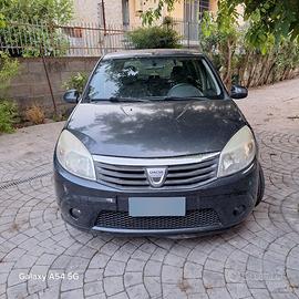 Dacia Sandero 2010 cc1400