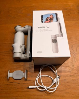 Insta360 Flow - AI-Powered Smartphone Stabilizer