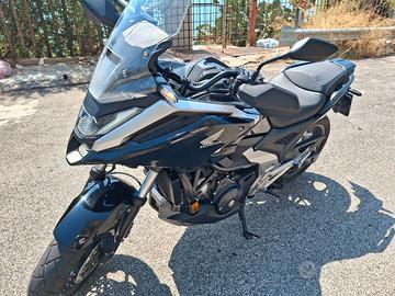 Honda NC750X DCT