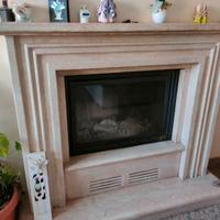 CORNICE IN SASSO ROSA PER CAMINO A LEGNA O PELLET