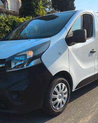 Opel Vivaro Trafic talento