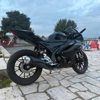 Yamaha YZF-R125 2025