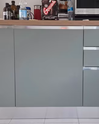 Base cucina L=180 cm.