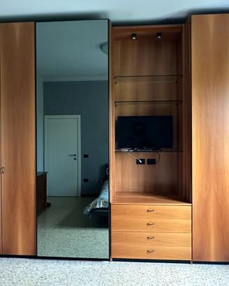Armadio camera da letto marca Molteni & C.