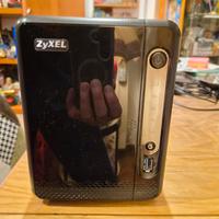 Nas server Zyxel Nsa 325 V2 con due dischi da 2 tb