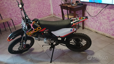 Pit bike 125