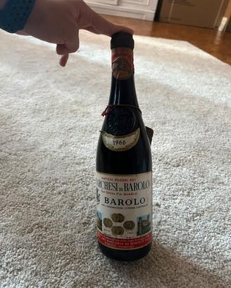 Barolo 1966 Marchesi di Barolo con cartellini