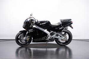 1990 SUZUKI RGV GAMMA 250 RDS01962