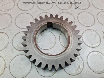 INGRANAGGIO 7 APRILIA RSV 1000 2001 2002 mille 200