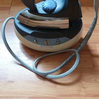 Ferro da stiro con caldaia