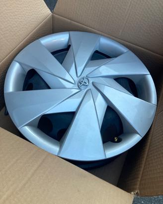 4 COPRICERCHI ORIGINALI TOYOTA – SET DA 4